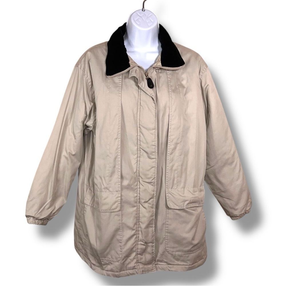 Medium Vintage Tudor Court Haband Light Beige Coat Black Collar Accent 90s Era